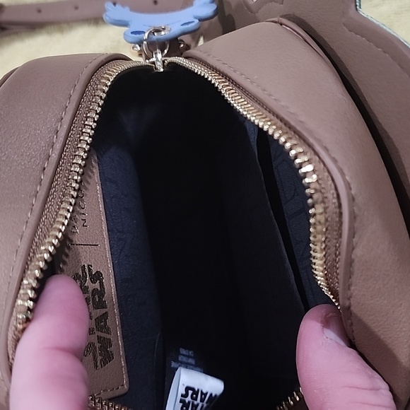 Star wars mandalorian Grogu purse - Picture 2 of 7